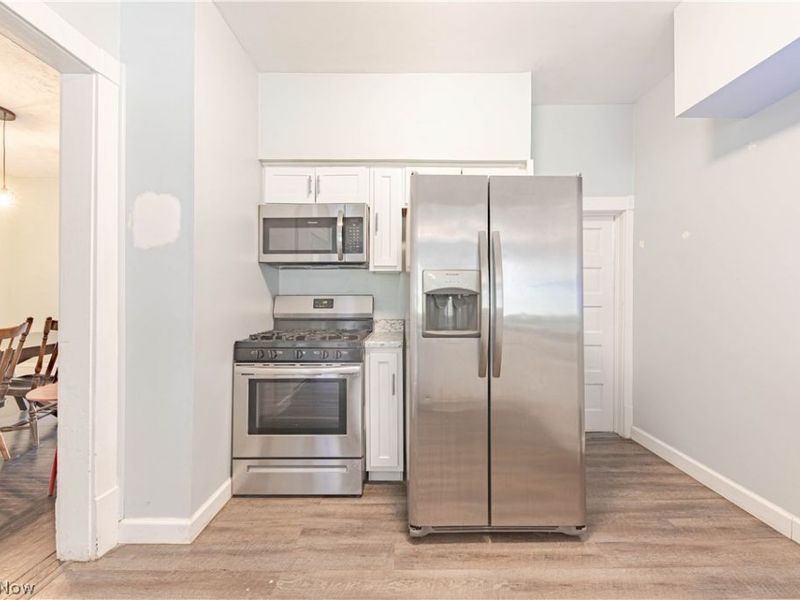 3879 W 36th Street, Cleveland, OH 44109 Photo 8
