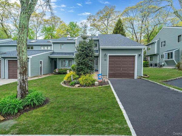 35 Jeremy Circle , Nesconset, NY 11767