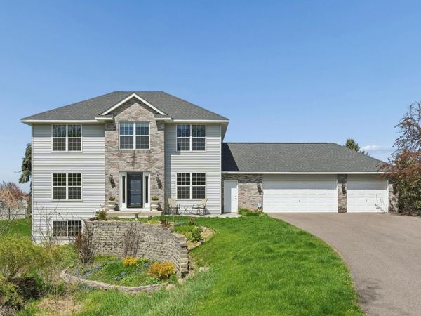 6528 210th Lane Court N, Forest Lake, MN 55025