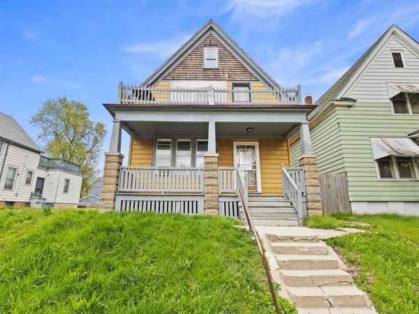 2850 28th STREET, Milwaukee, WI 53210