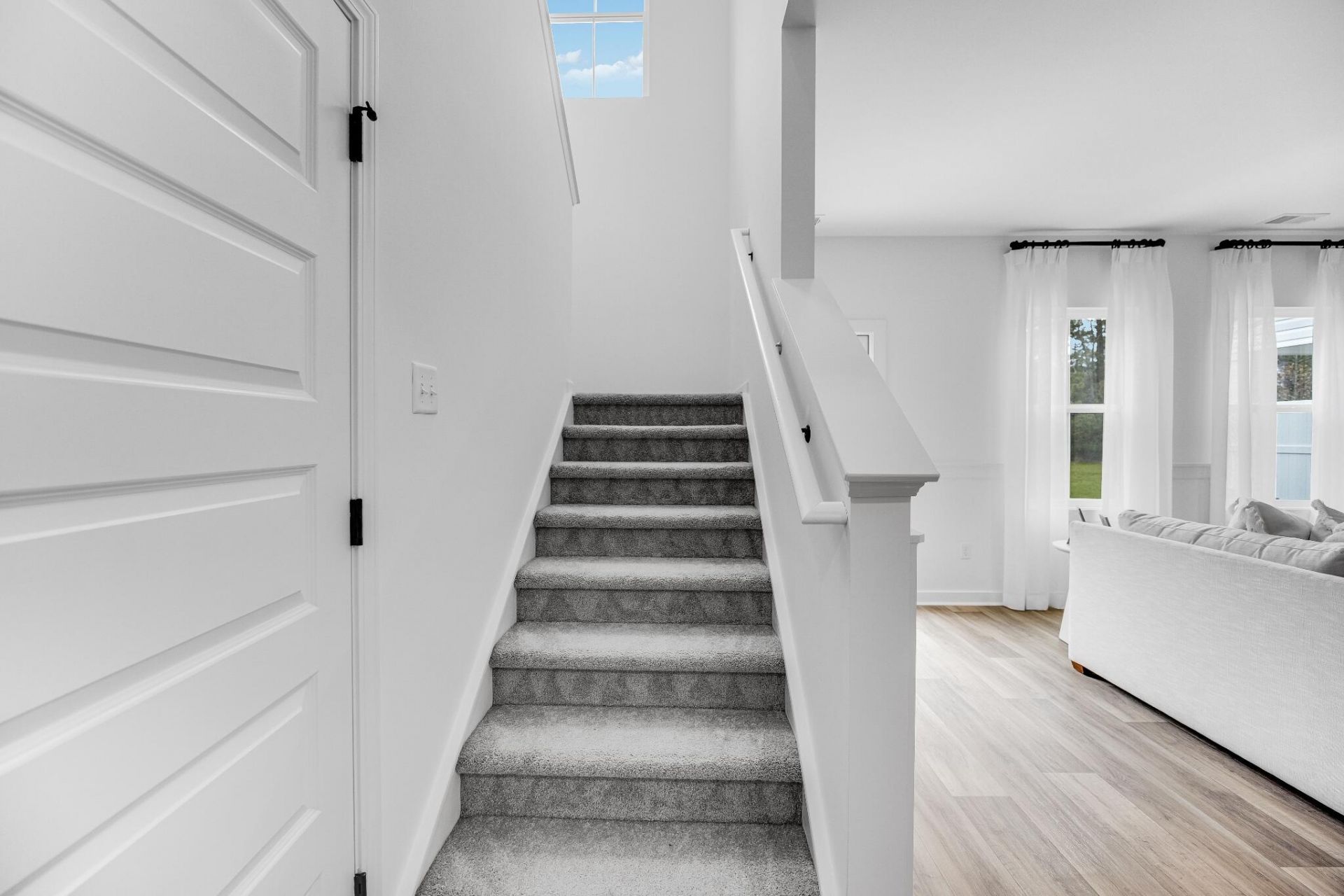 157 Green Thistle Way Photo 22