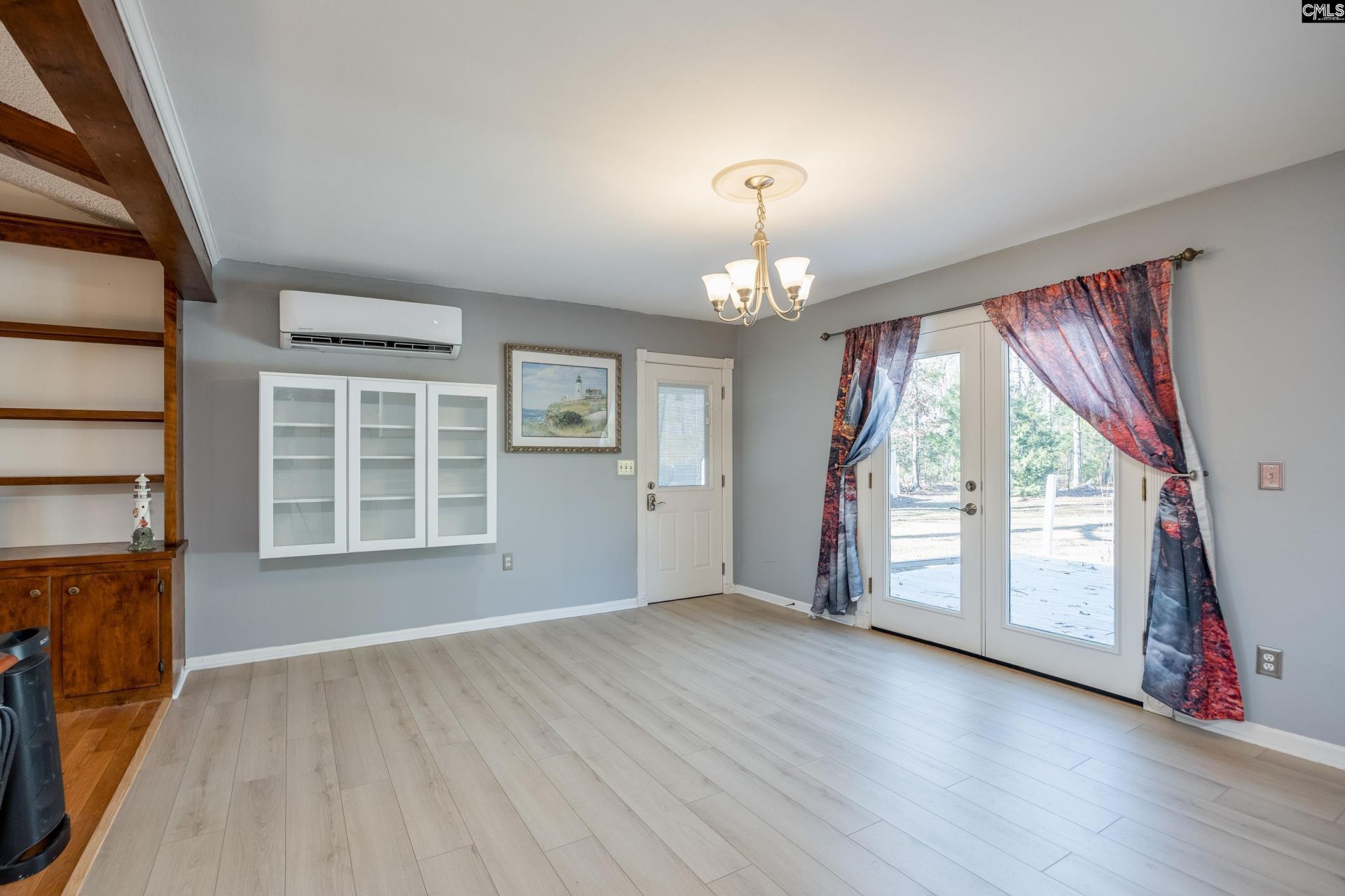540 Lakeshore Drive  Photo 24