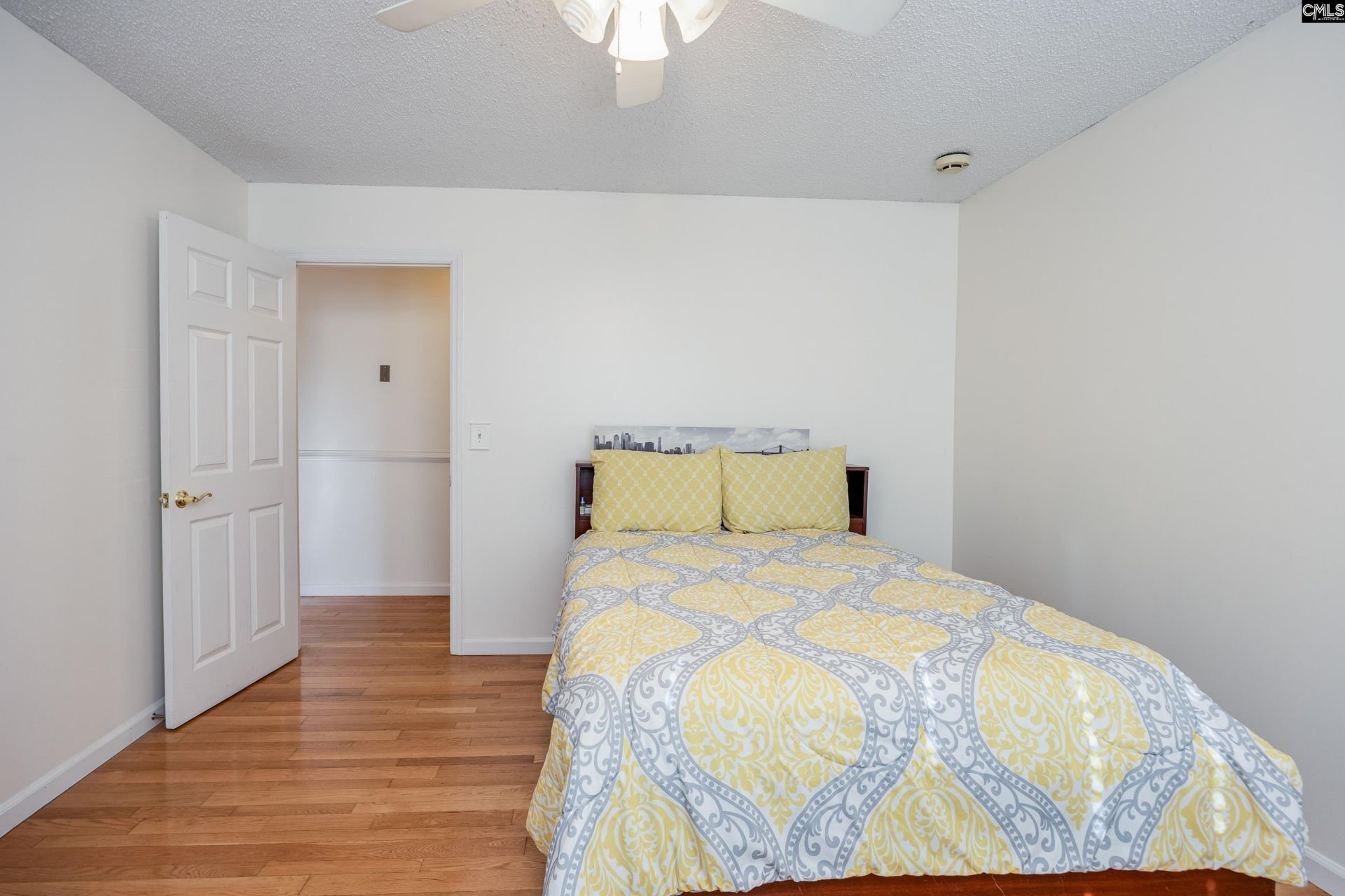 540 Lakeshore Drive  Photo 38