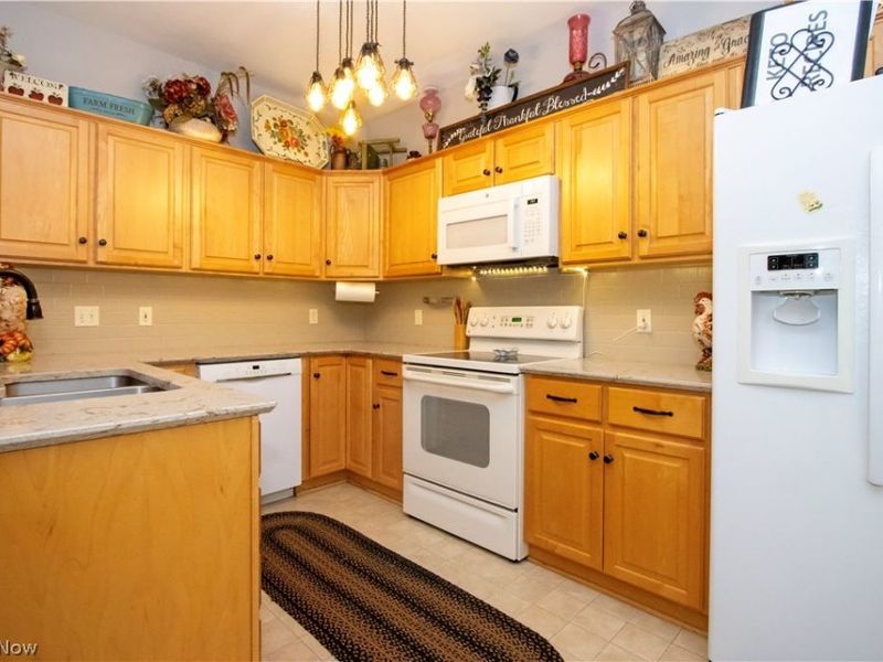 2457 Barrington Way, Unit 322, Wooster, OH 44691 Photo 6