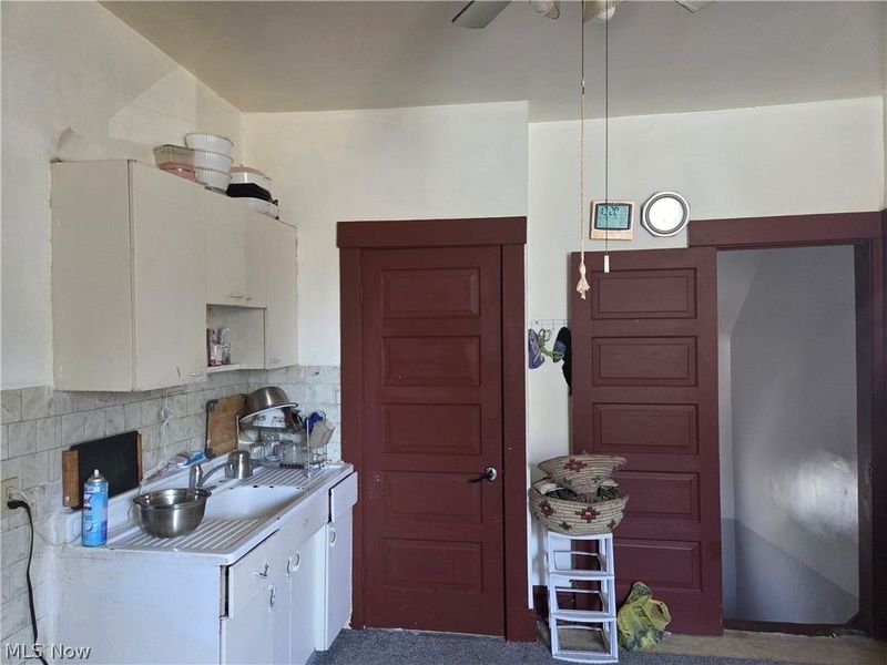 10918 Oliver Road, Cleveland, OH 44111 Photo 13