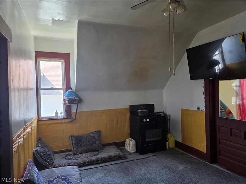 10918 Oliver Road, Cleveland, OH 44111 Photo 17