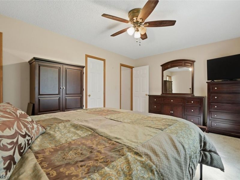 810 Southwestern Run, Unit 23, Poland, OH 44514 Photo 17