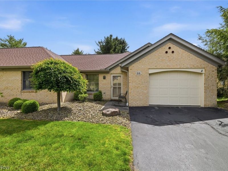 810 Southwestern Run, Unit 23, Poland, OH 44514 Photo 21