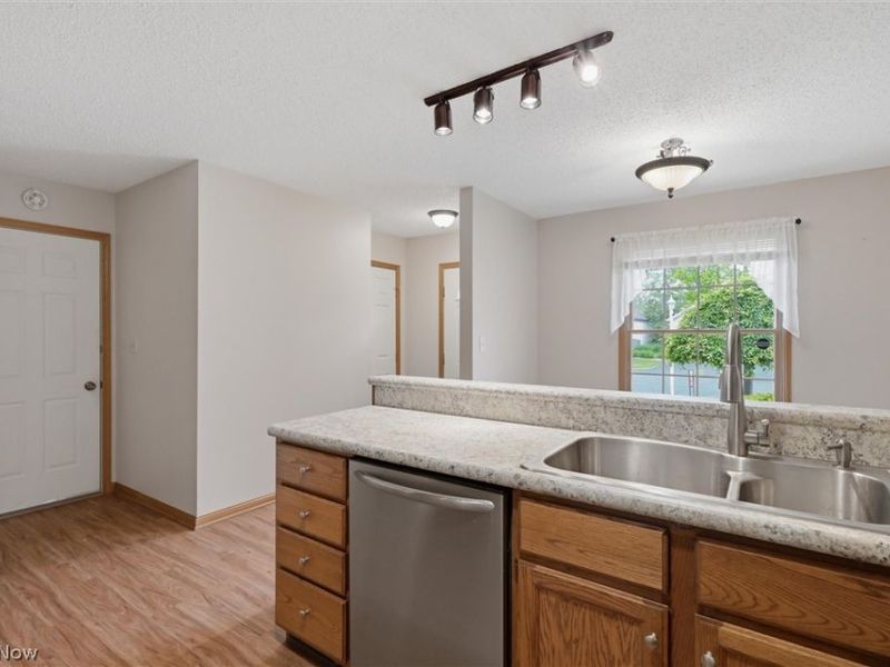 810 Southwestern Run, Unit 23, Poland, OH 44514 Photo 8