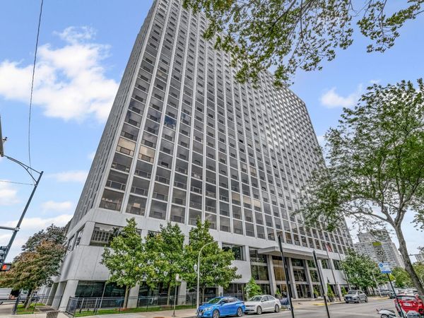 4343 N CLARENDON Avenue, Unit 2313, Chicago, IL 60613
