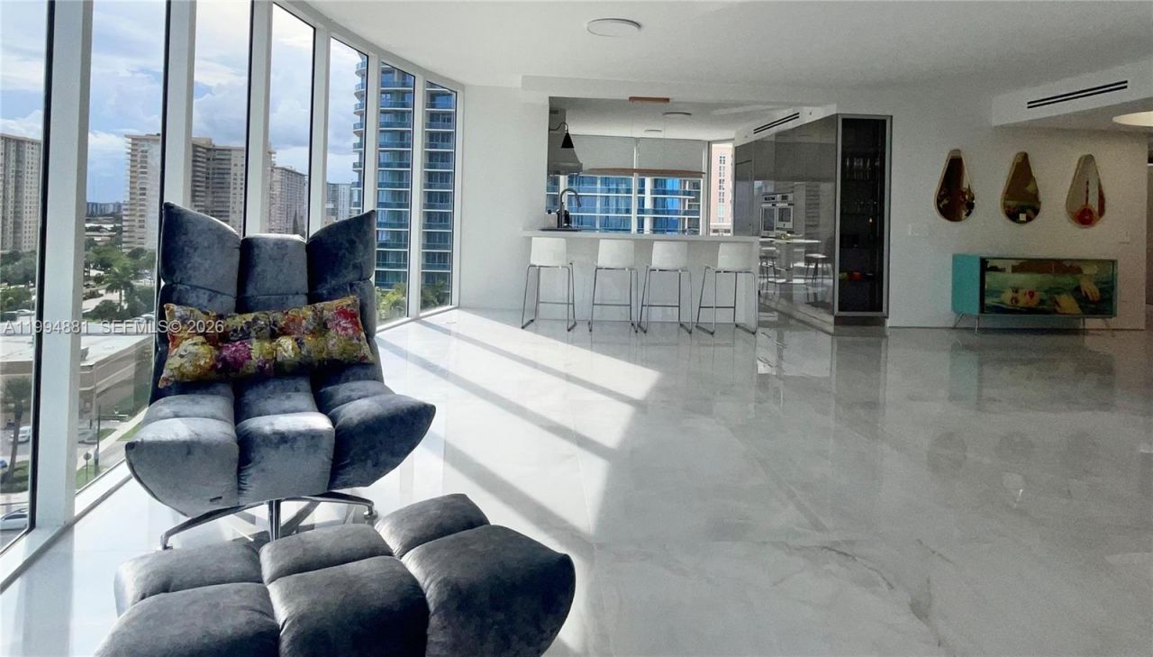 17555 Collins Ave , Unit 1001, Sunny Isles Beach, FL 33160 Photo