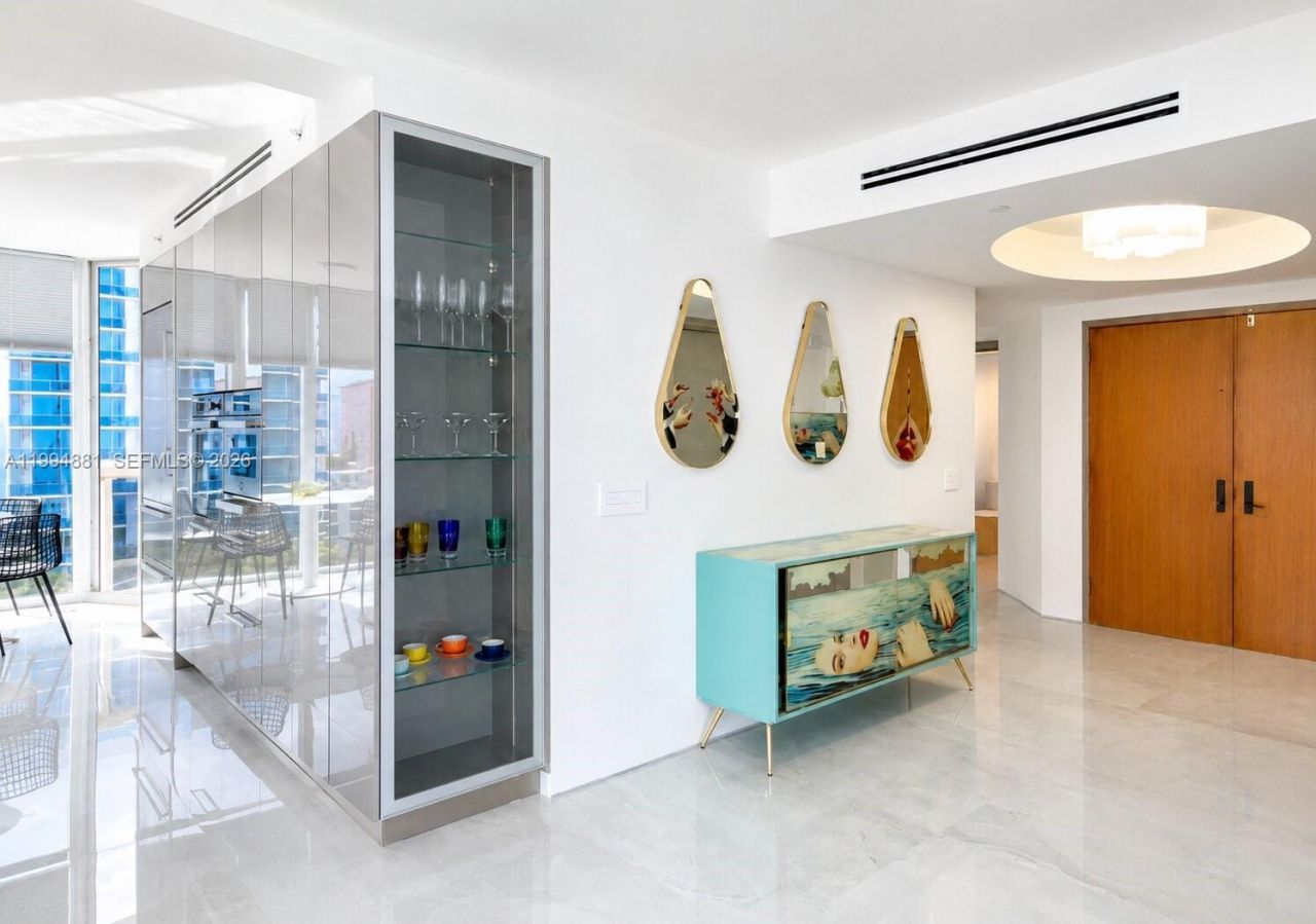 17555 Collins Ave, Unit 1001, Sunny Isles Beach, FL 33160 Photo