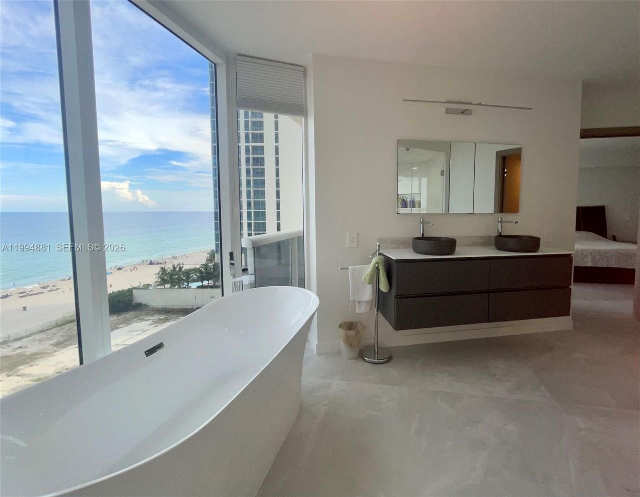 17555 Collins Ave , Unit 1001, Sunny Isles Beach, FL 33160 Photo