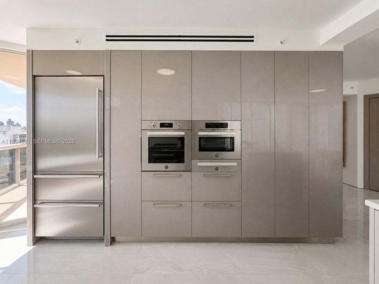 17555 Collins Ave, Unit 1001, Sunny Isles Beach, FL 33160 Photo