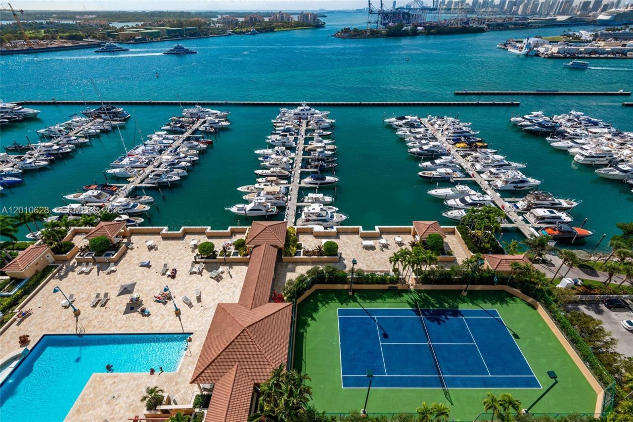 90 Alton Rd, Unit 2106, Miami Beach, FL 33139 Photo