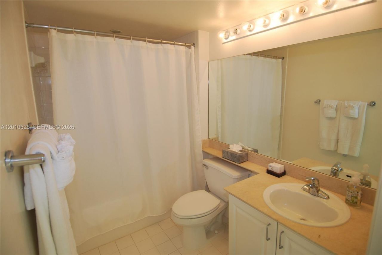 90 Alton Rd , Unit 2106, Miami Beach, FL 33139 Photo