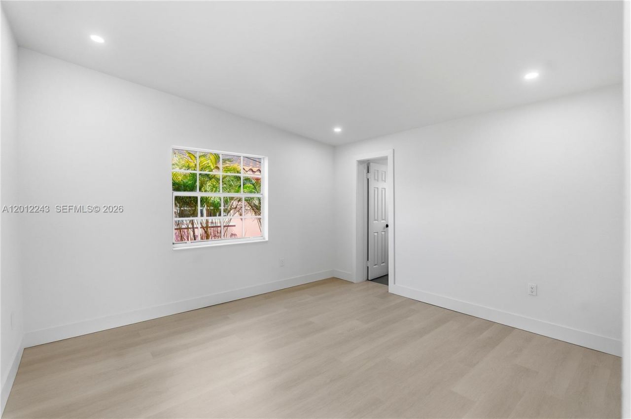 Please Call For Address, Hialeah, FL 33013 Photo