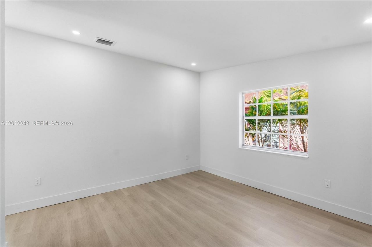 Please Call For Address, Hialeah, FL 33013 Photo