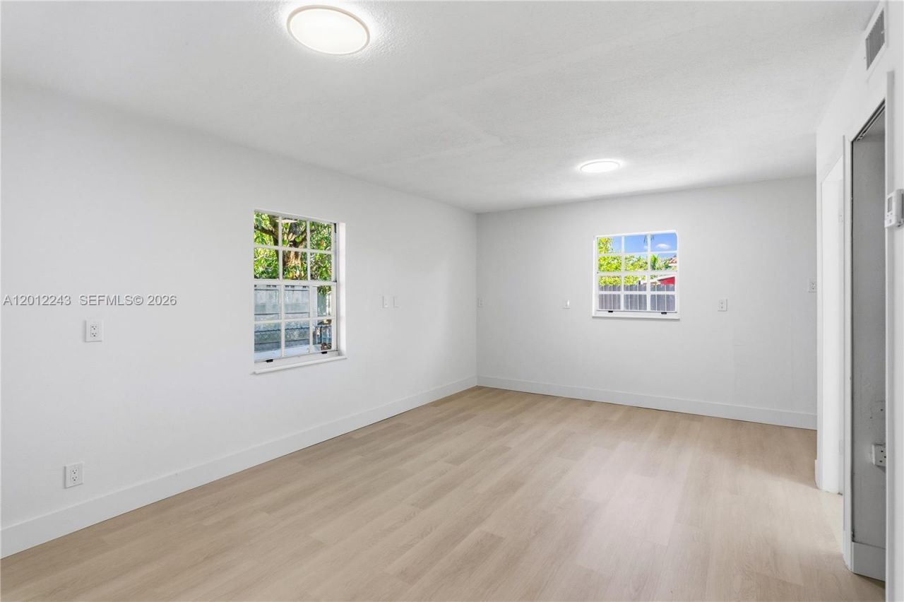 Please Call For Address, Hialeah, FL 33013 Photo