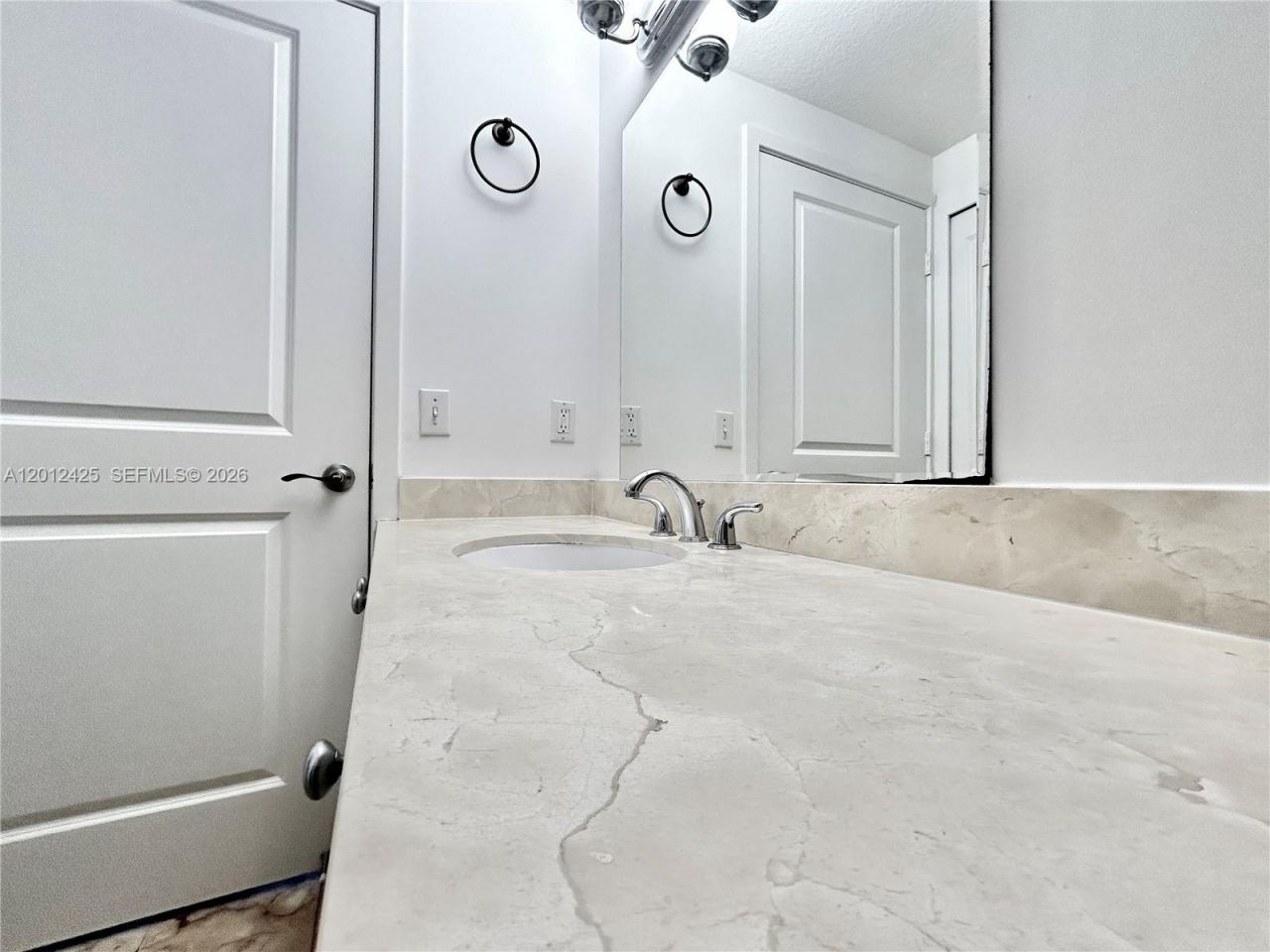 170 SE 14th St , Unit 2906, Miami, FL 33131 Photo
