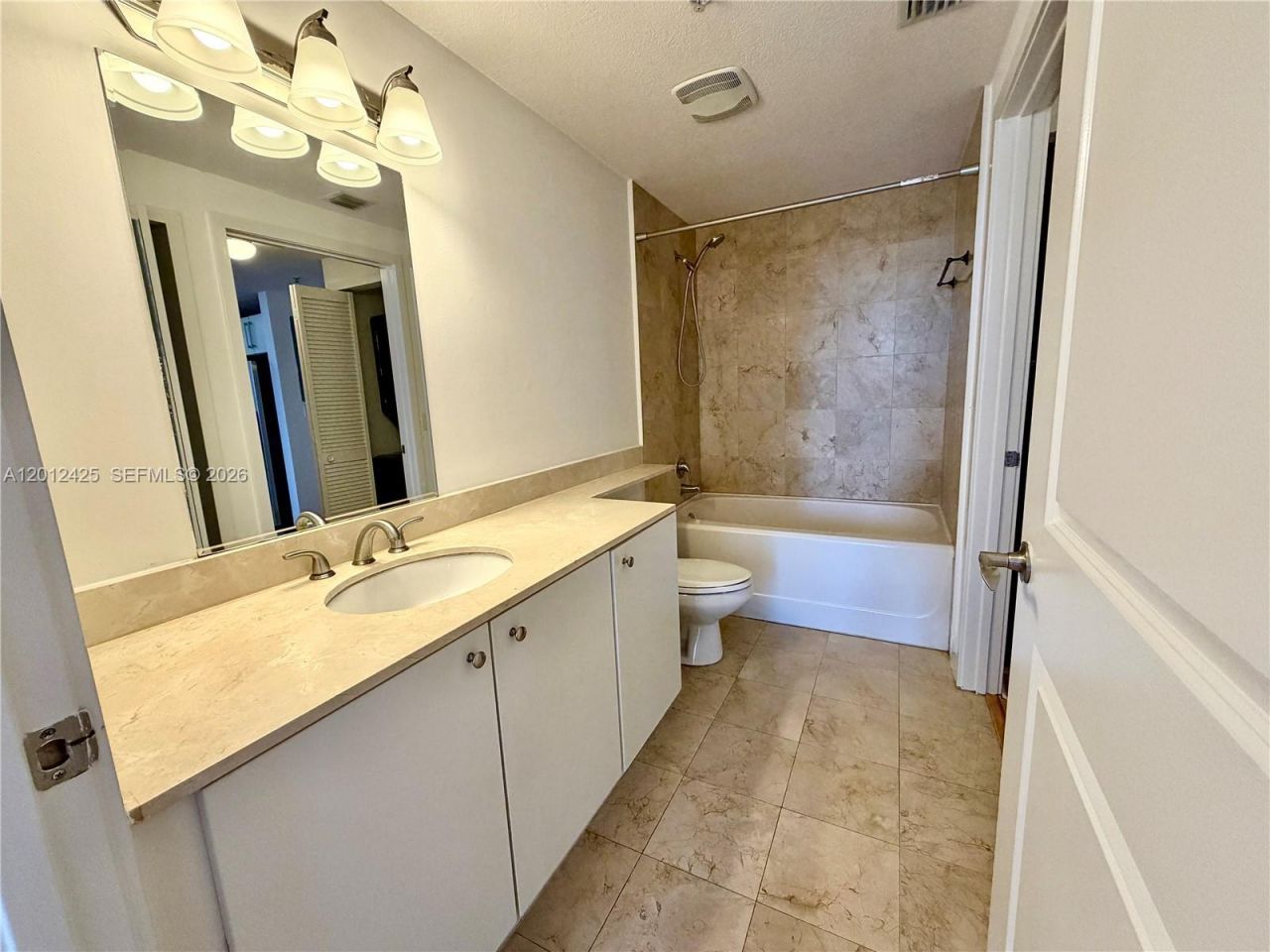 170 SE 14th St , Unit 2906, Miami, FL 33131 Photo