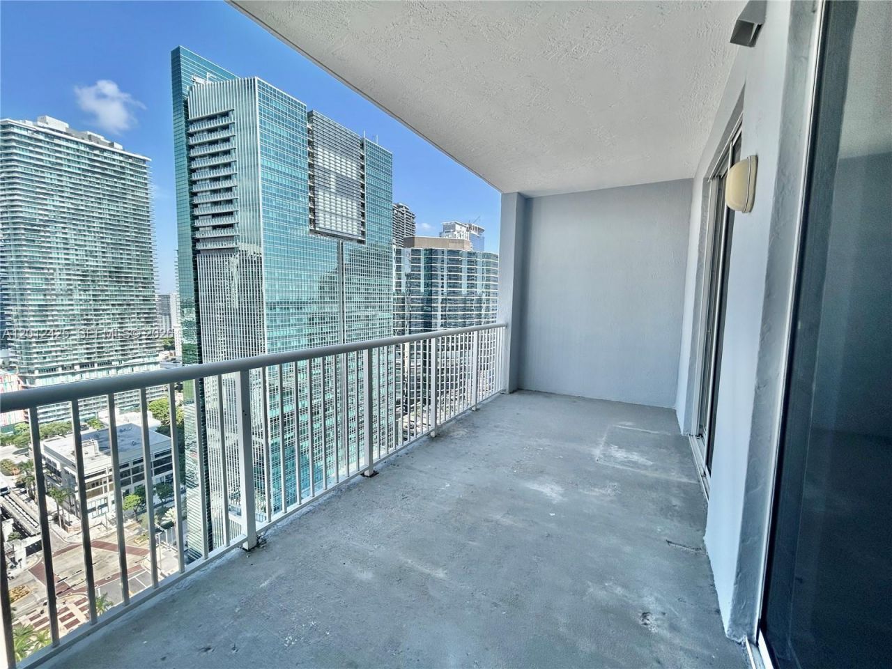 170 SE 14th St , Unit 2906, Miami, FL 33131 Photo