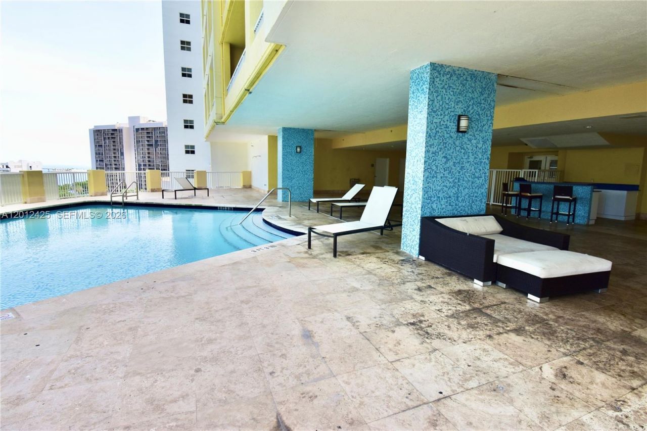 170 SE 14th St , Unit 2906, Miami, FL 33131 Photo