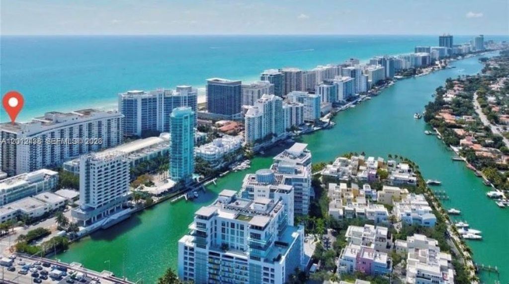 6039 Collins Ave, Unit 1033, Miami Beach, FL 33140 Photo