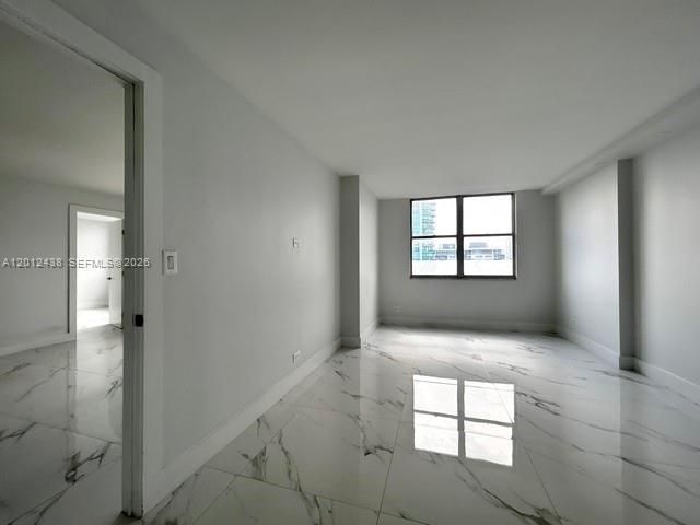 6039 Collins Ave, Unit 1033, Miami Beach, FL 33140 Photo