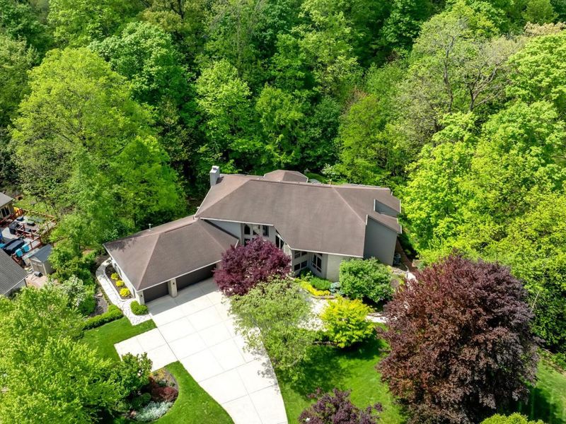 215 Founders Court, Gahanna, OH 43230 Photo 2