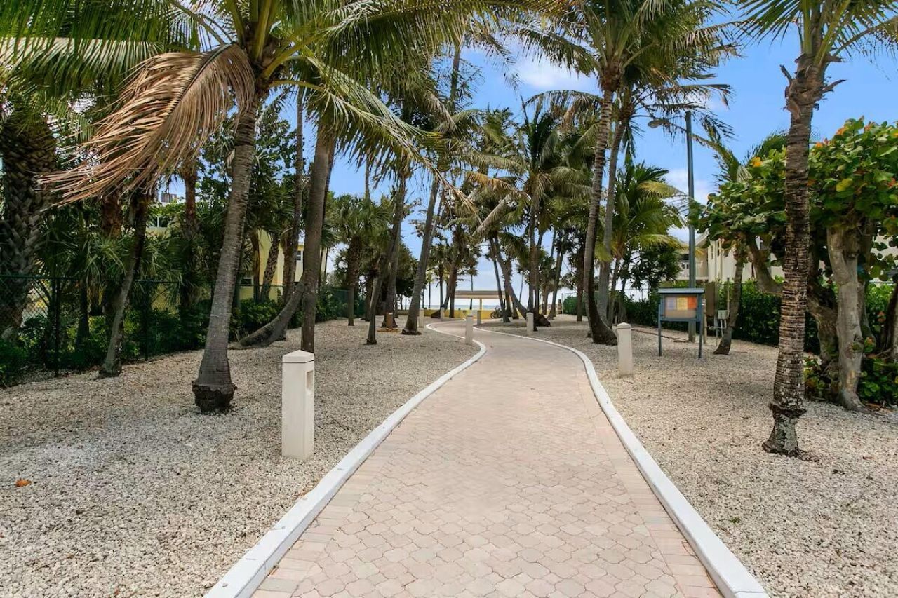 1421 S Ocean Boulevard, Unit 412, Pompano Beach, FL 33062 Photo