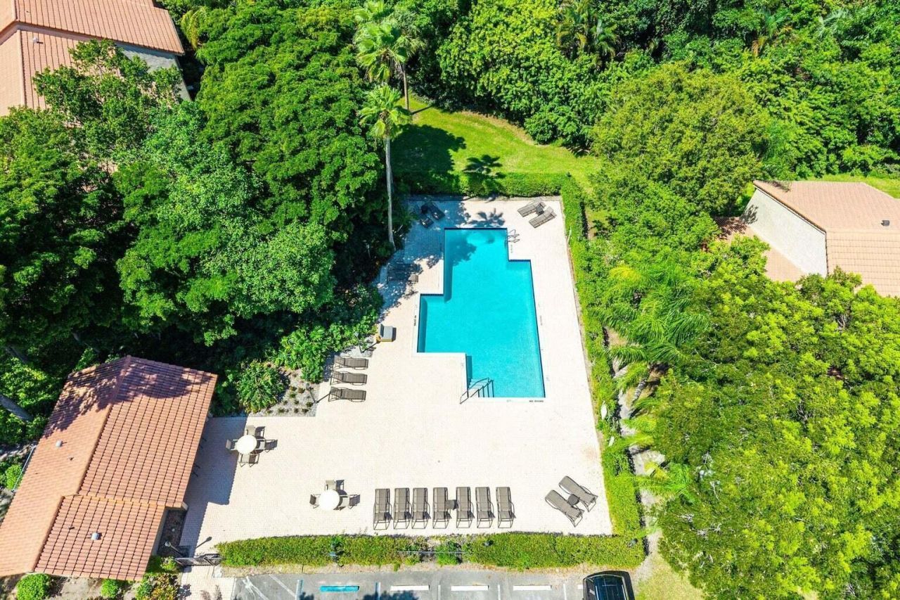 5530 Coach House Circle, Unit E, Boca Raton, FL 33486 Photo
