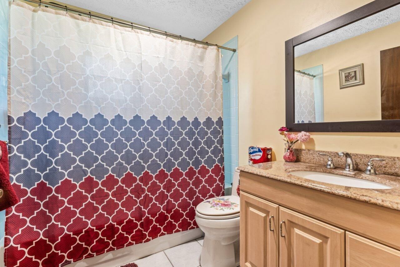 2411 SE Floresta Drive, Port Saint Lucie, FL 34984 Photo