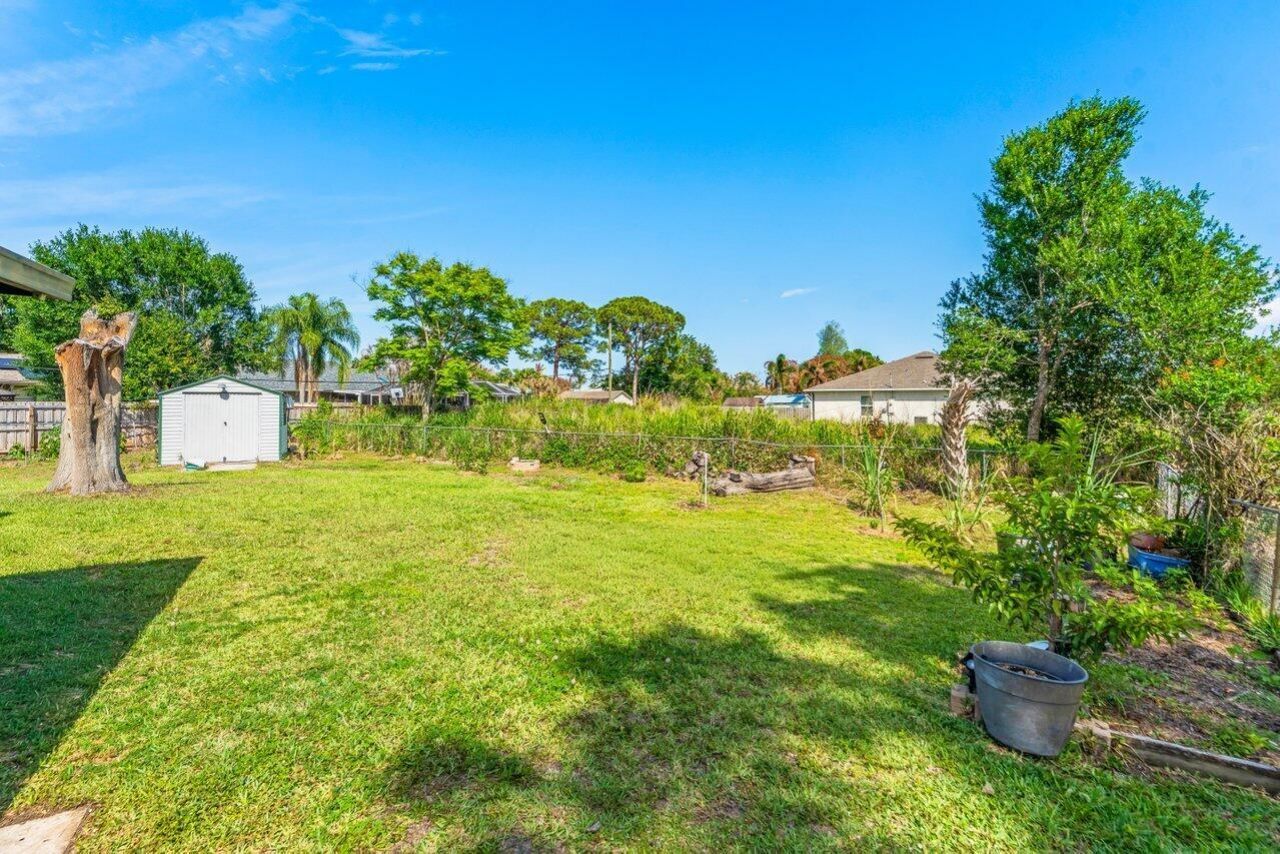 2411 SE Floresta Drive, Port Saint Lucie, FL 34984 Photo