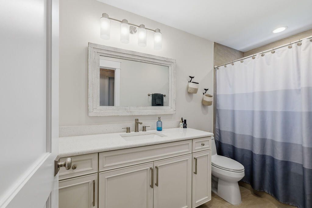 835 N East Stokes Terrace, Jensen Beach, FL 34957 Photo