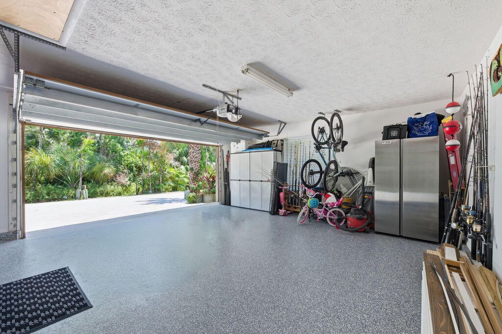 835 N East Stokes Terrace, Jensen Beach, FL 34957 Photo