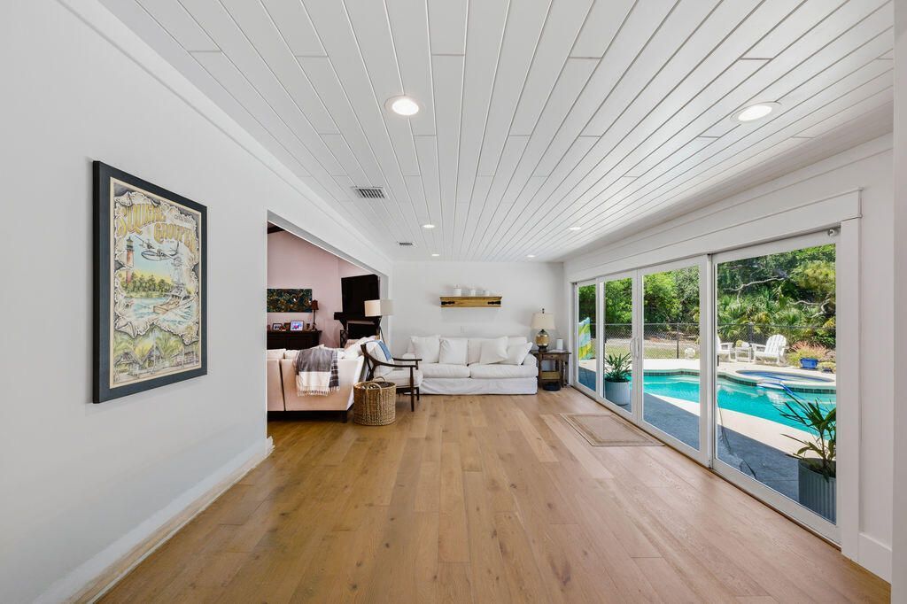 835 N East Stokes Terrace, Jensen Beach, FL 34957 Photo