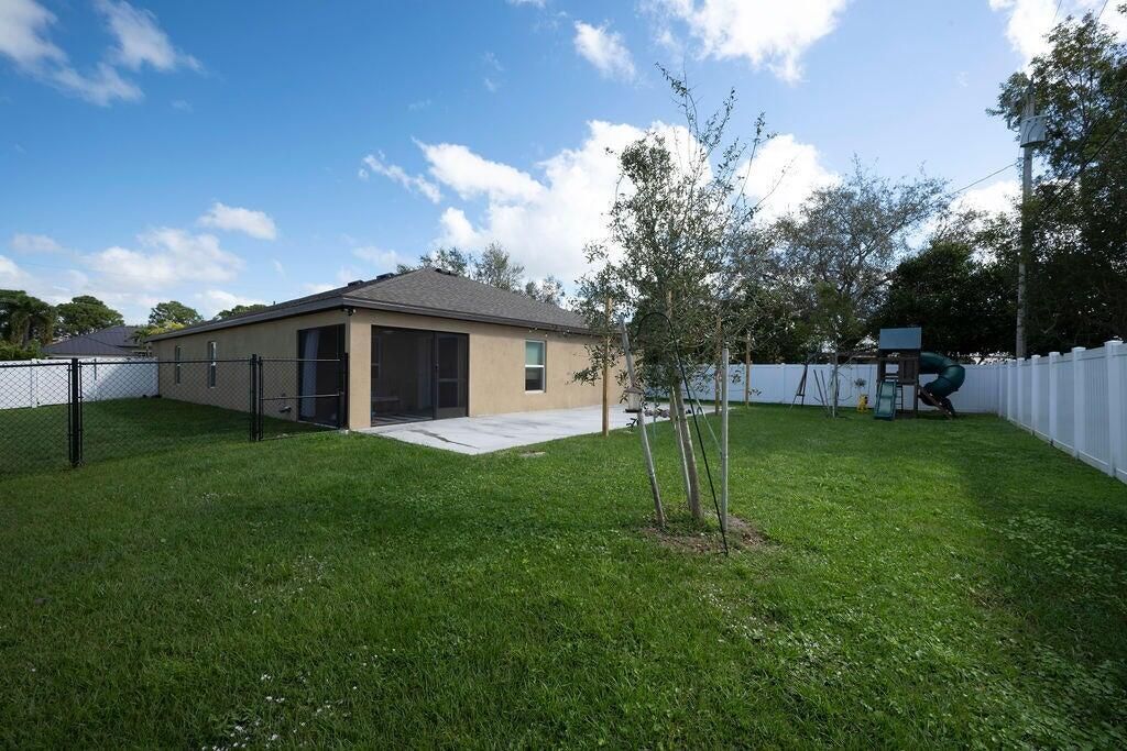 414 SW Dahled Avenue, Port Saint Lucie, FL 34953 Photo