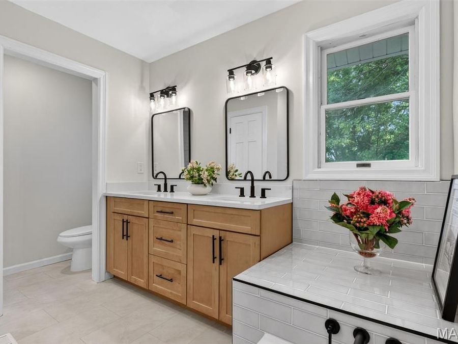 Property Image 73