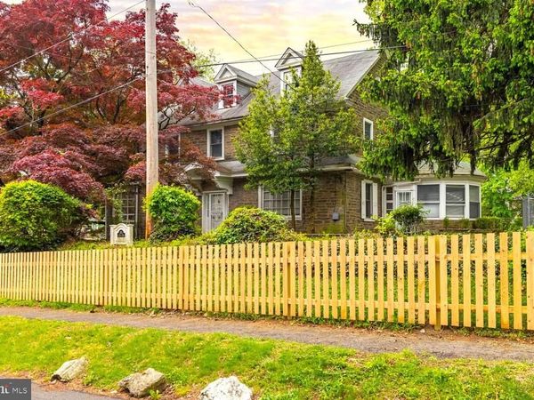 825 E HAINES STREET, PHILADELPHIA, PA 19138