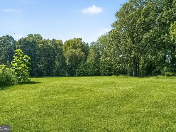 1008 PINE HILL ROAD, MCLEAN, VA 22101