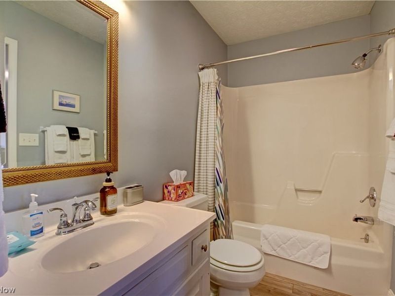 16 Sawmill Creek Drive W., Unit 16, Huron, OH 44839 Photo 25
