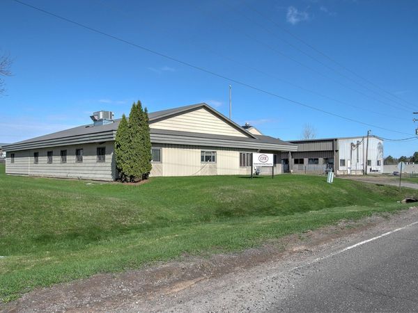 1895 Frontage Road , Mora, MN 55051
