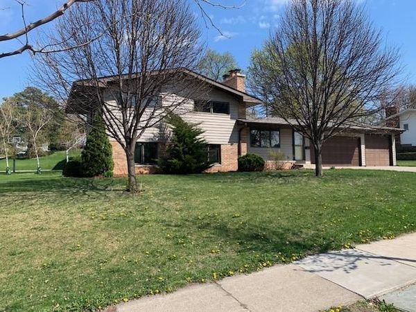 2301 Texas Avenue S, Saint Louis Park, MN 55426