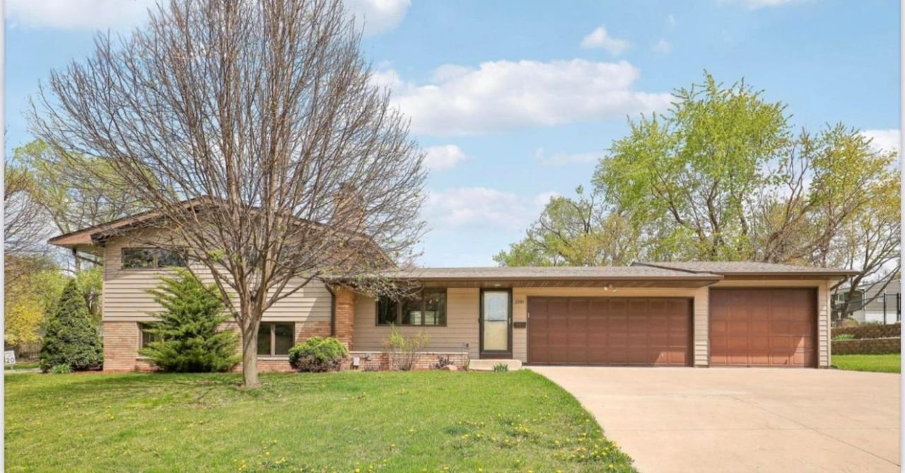 2301 Texas Avenue S, Saint Louis Park, MN 55426 Main Photo