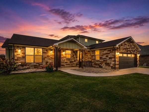 130 Elk Cove, Stephenville, TX 76401