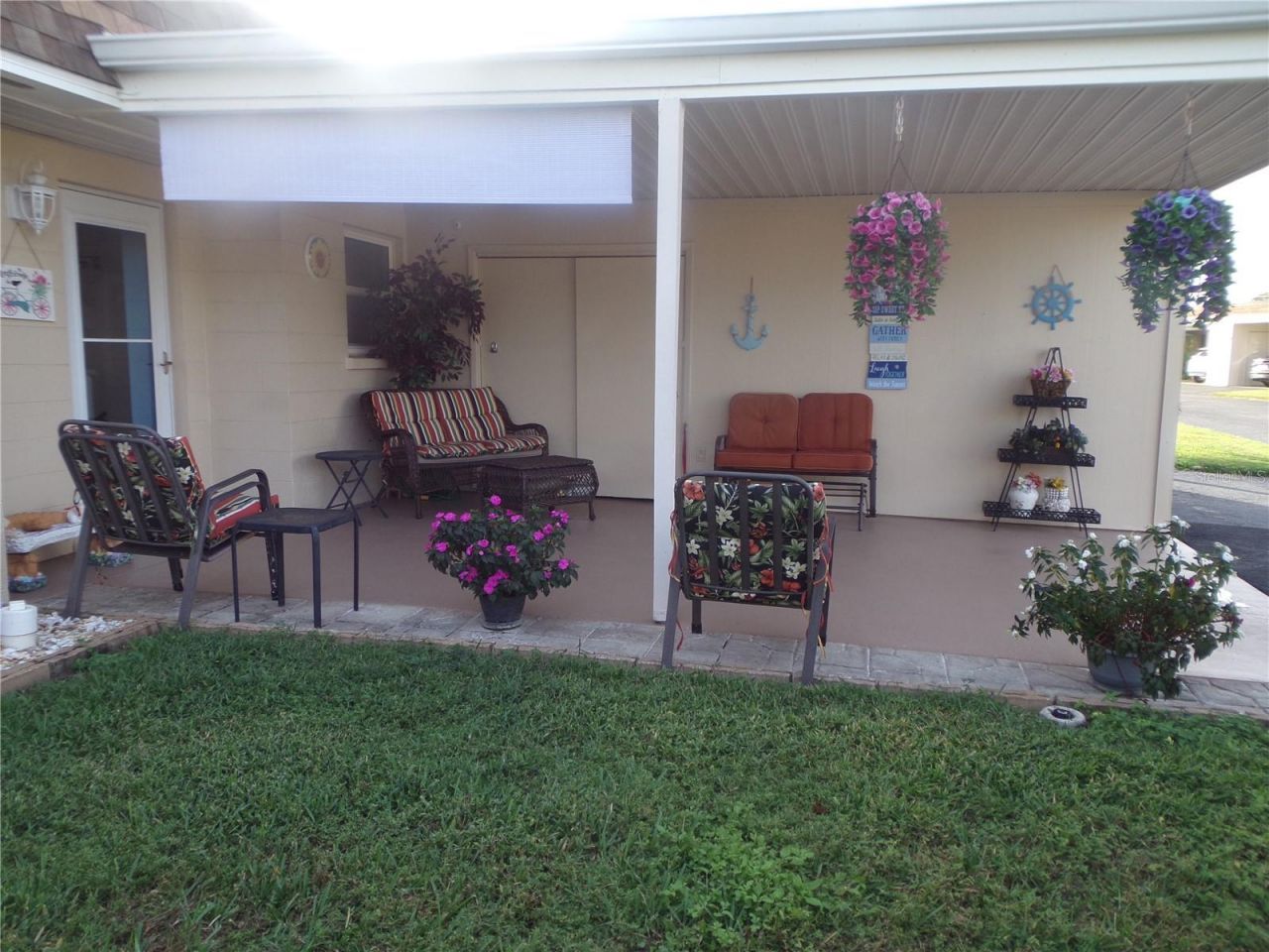 670 Park Circle , Bradenton, FL 34207 Photo