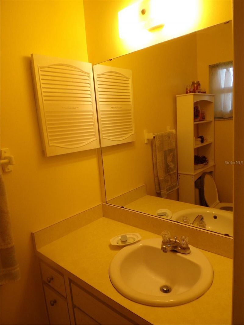 670 Park Circle , Bradenton, FL 34207 Photo