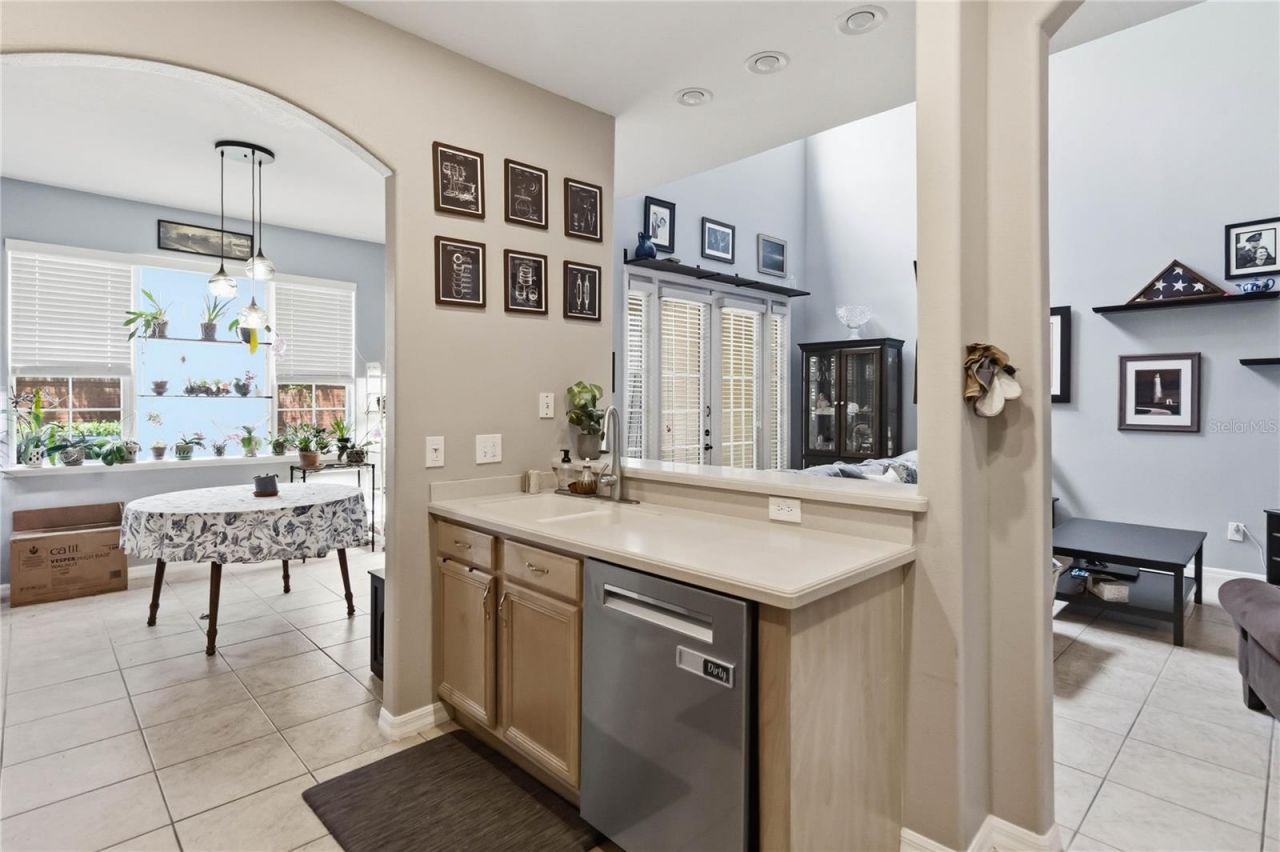 534 Terrace Spring Drive , Orlando, FL 32828 Photo