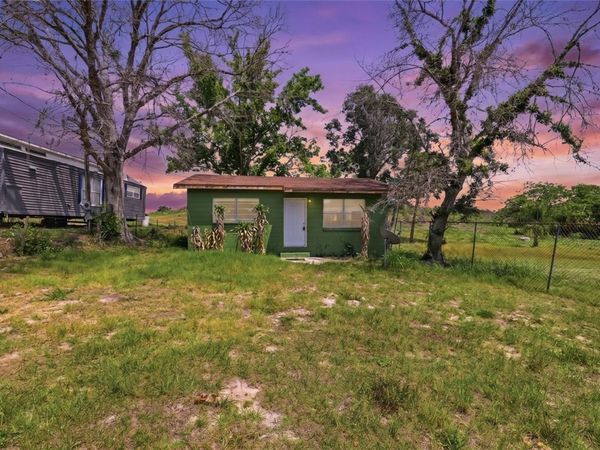 4610 WEEPING WILLOW AVENUE , SEBRING, FL 33870
